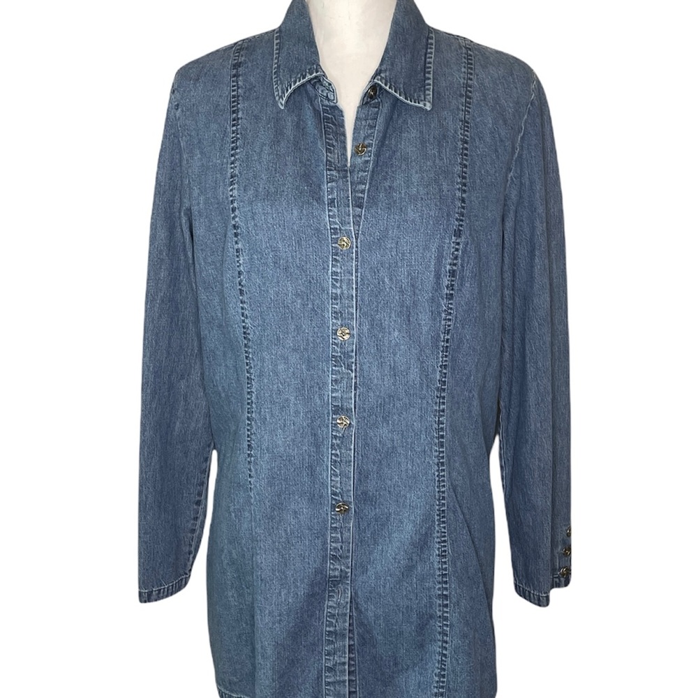 ❌ SOLD ❌ Women’s J Jill Chambray Button Down Denim Shirt, Long Sleeve, size Med